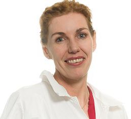 Professor Theresa Rossouw (Professor in UP’s Department of Immunology