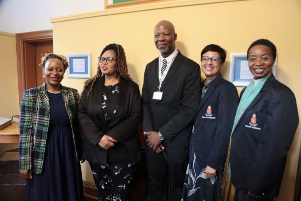 Gauteng Health and Wellness MEC Nomantu Nkomo-Ralehoko alongside Mr Mokete Motaung (Chief Executive Officer) and UP's esteemed Professor Flavia Senkubuge (UP Acting Vice-Principal: Student Life), Professor Priya Soma-Pillay (UP Chairperson of the School of Medicine), and Professor Funeka Sokudela (UP Head of the Department of Psychiatry).